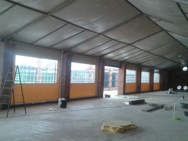 Lona de carpa para celebraciones con toldos verticales